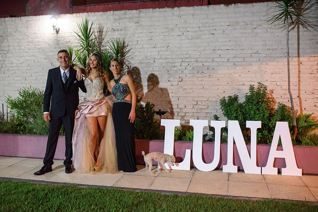 Fotos de la fiesta de quince de Luna por Fifteen events.